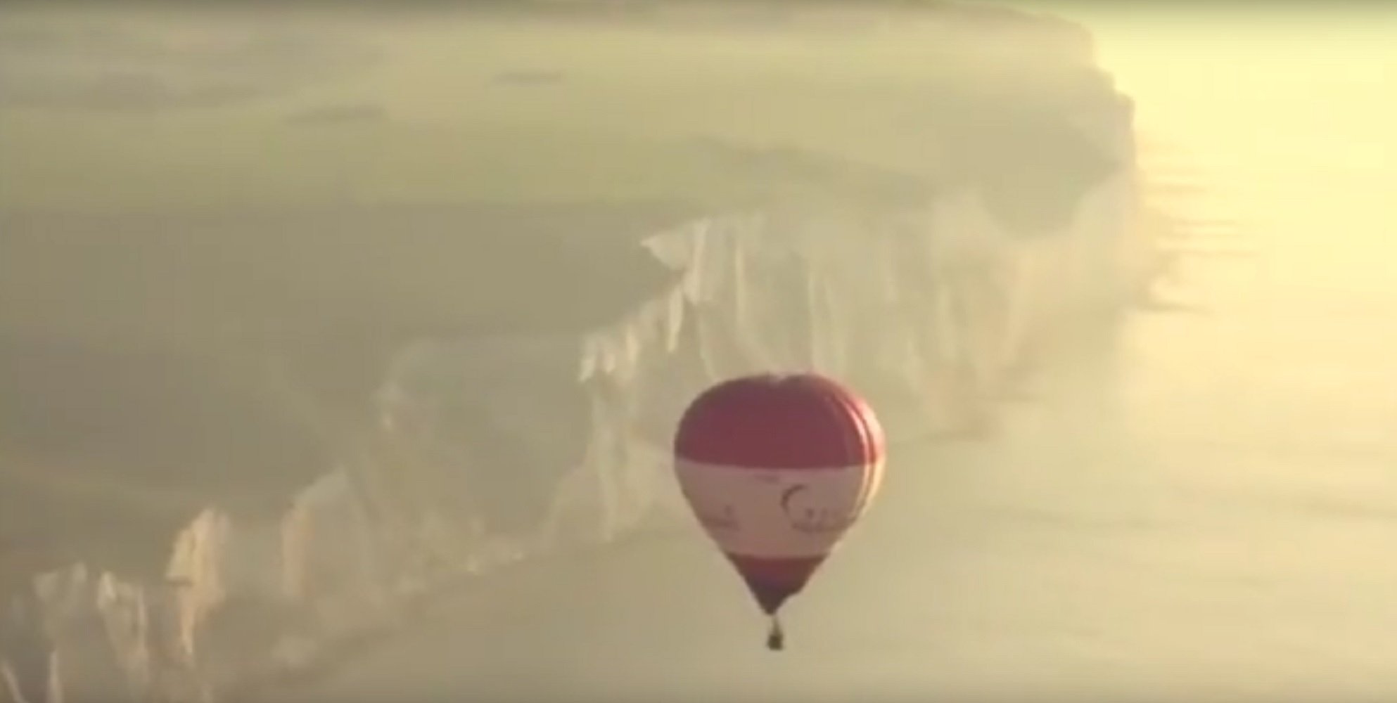 Vídeo Cruzar el Canal de la